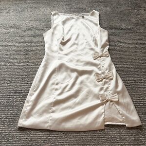 RIHOAS Cream Mini Dress with Bow Details